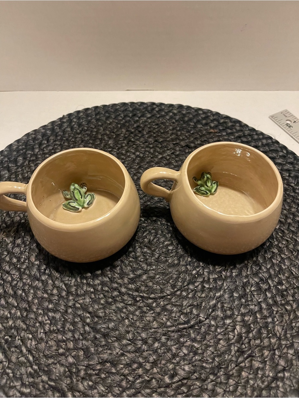 Vintage Peek a boo Frog Ceramic Mugs with Green Frog  Set of 2